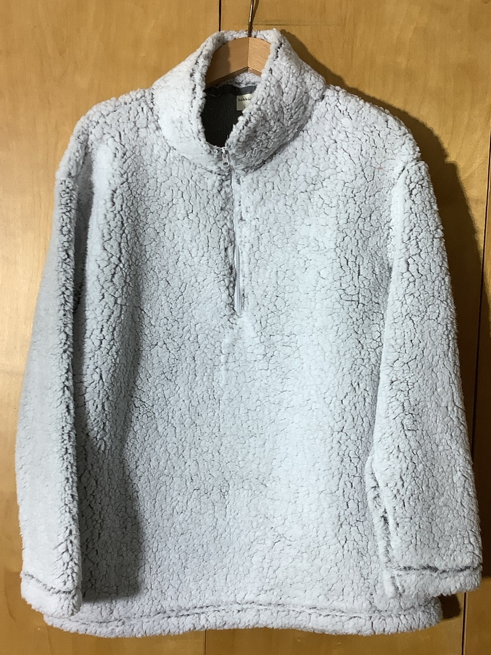 Bobbie Brooks white Sherpa 1/4-zip, size large